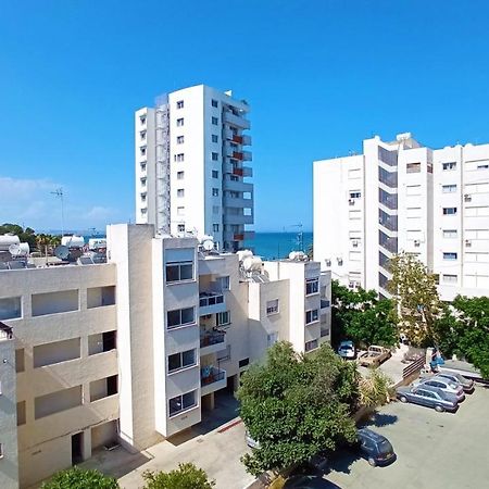 5 Min To The Beach Holiday Shared Apartment Incl Netflix - Private Room In 3 Bdr Apt Larnaca Ngoại thất bức ảnh